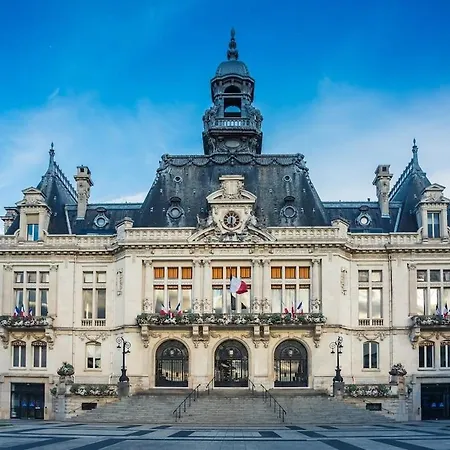 Holiday home Centre De Vichy, Entree Autonome *